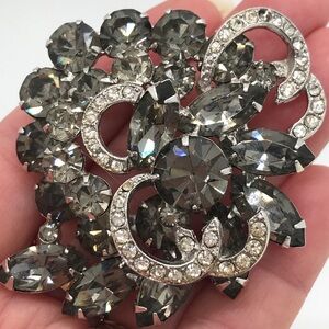 Vintage Weise Smokey Rhinestone Clear glass brooch